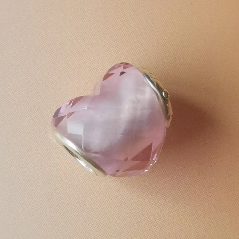 Шарм-подвеска женский из серебра 2020 пробы с розовым сердцем и муранским стеклом