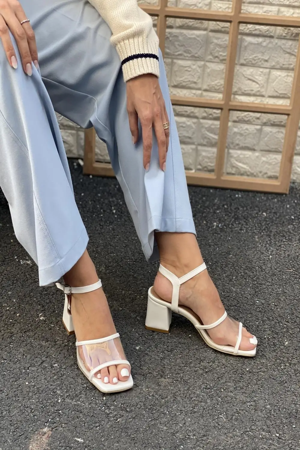 Туфли TUGBA женские на каблуке с прозрачной лентой и пряжкой запястье|Женские