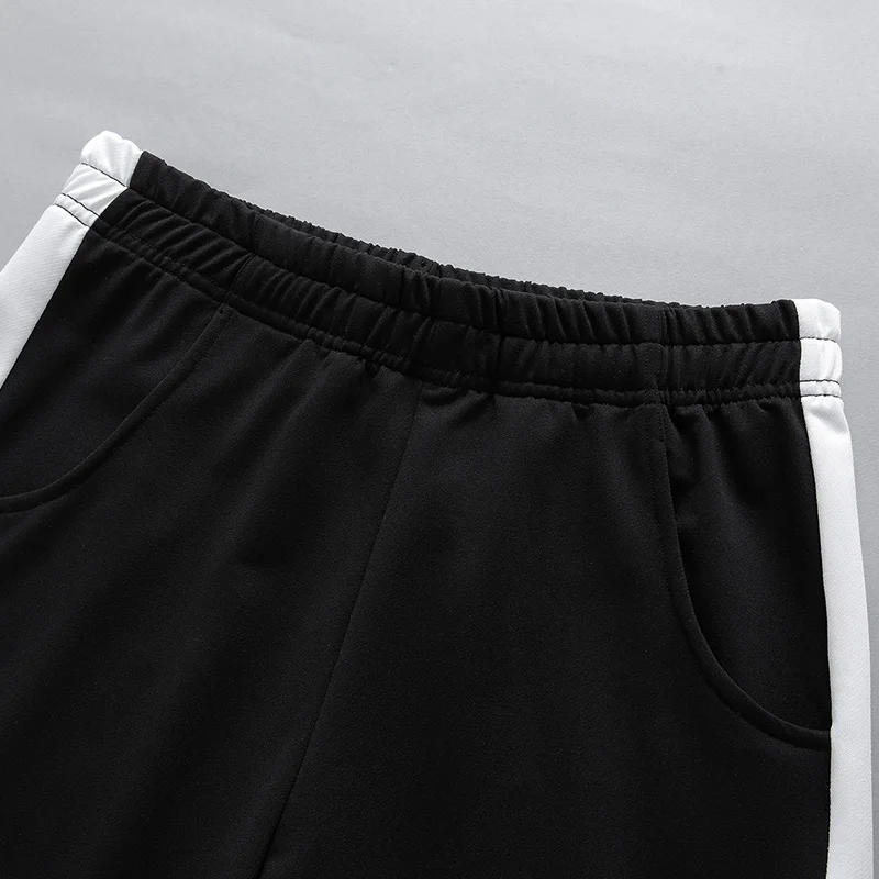 Комплект спортивной одежды для мужчин комплект из двух предметов футболка и