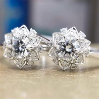 european and american hot sale ladies fashion flower ring luxury white crystal ring ladies wedding ring jewelry whole sale