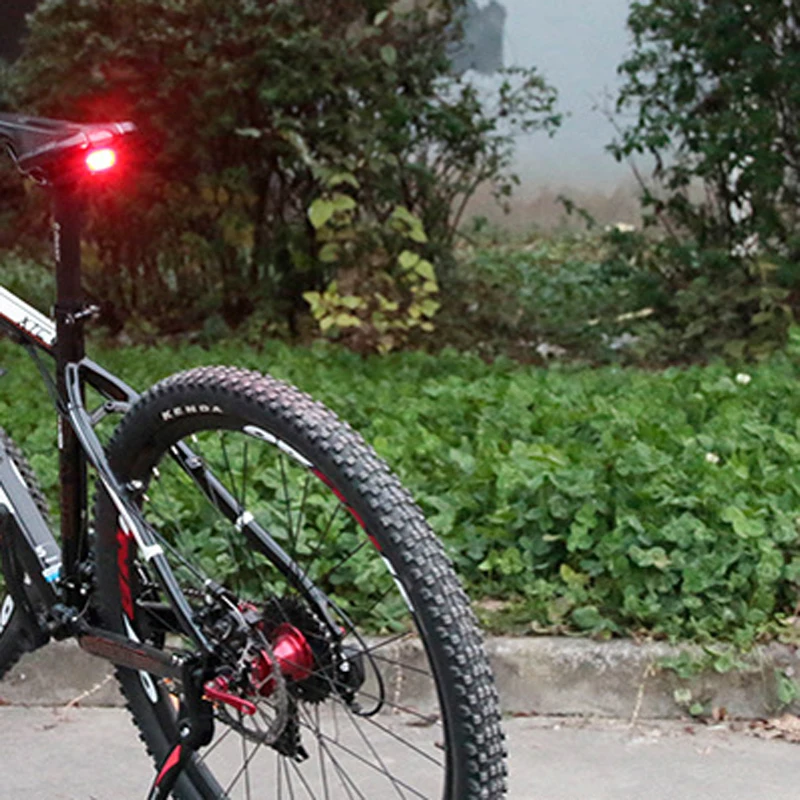 

1 Set Bicycle LED Tail Light Waterproof USB Charging Wireless Intelligent Remote Control Burglar Alarm Tail Lamp Bicycle Light