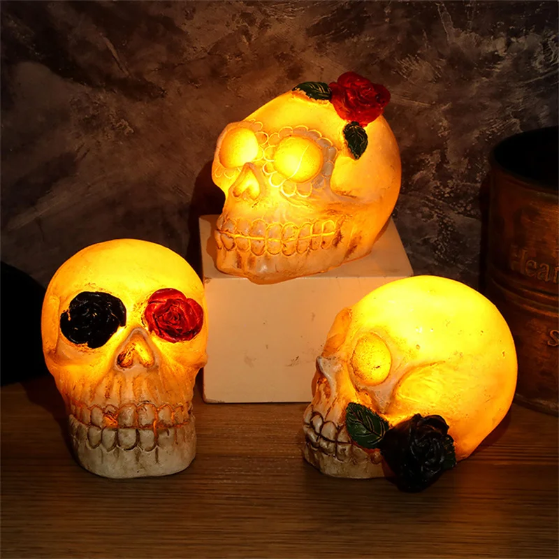 2021 New Halloween Decoration Resin Skull Head with Lights Haunted House Tricky Scary Props Accessory | Дом и сад