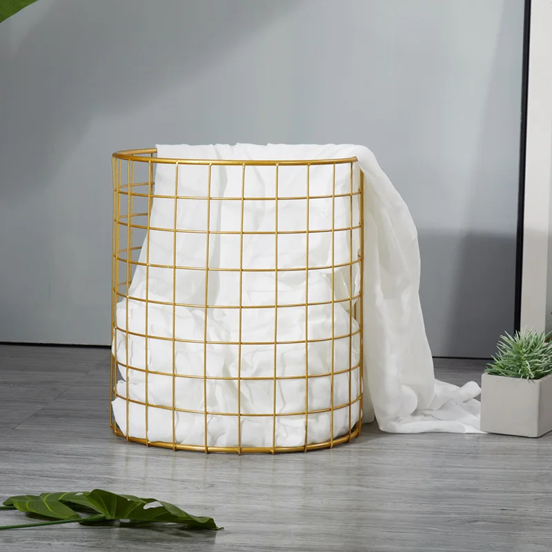 

Household Wrought Iron Dirty Clothes Basket Toys Clothing Storage Bucket Metal Grid Design Fine Workmanship Laundry Bag