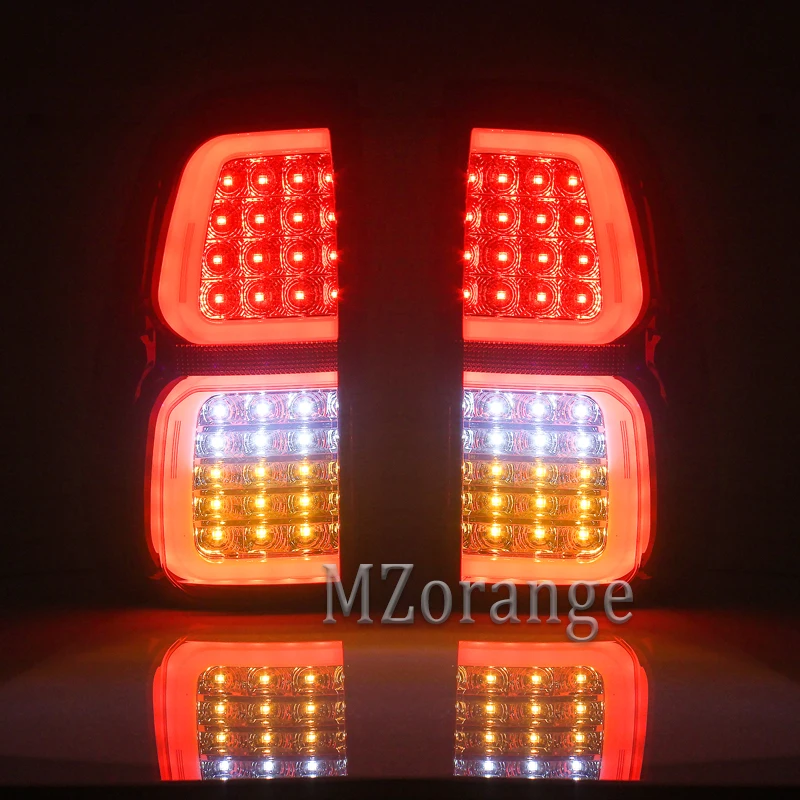 

Smoked LED Car Rear Tail Lights For Toyota Hilux Vigo Revo 2016-2018 Tail Stop turn signal Lamp Warning Brake Light Accessories