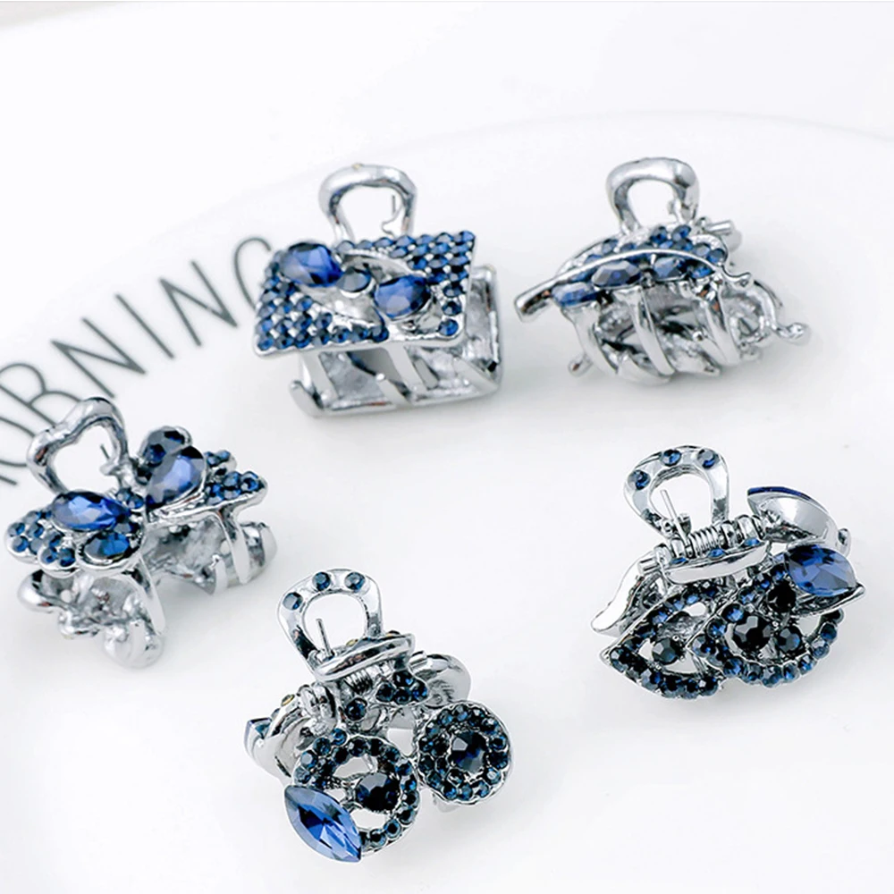 

Заколка-крабик для волос женская, металлическая, с бабочкой и кристаллами, 1 шт.