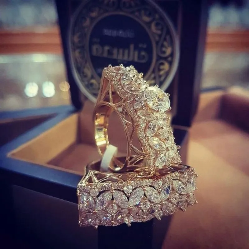 

Luxury Fashion Gold Oval Princess Cut Wedding Ring Set For Women Engagement Band Eternity Jewelry Zirconia Party Ring Jewelry