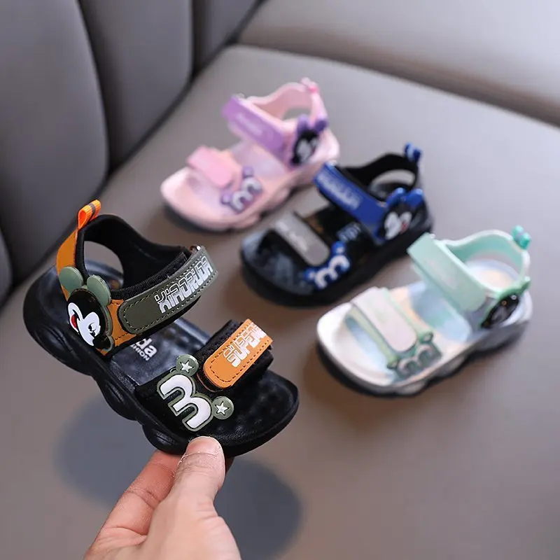 

2021 крутые высококачественные детские босоножки бренда Disney, летние кроссовки для мальчиков и девочек с Микки Маусом, симпатичные детские са...