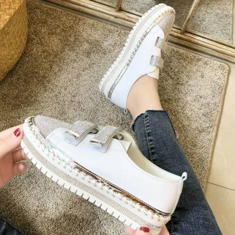 Женская Вулканизированная обувь со стразами Сезон осень Модные женские