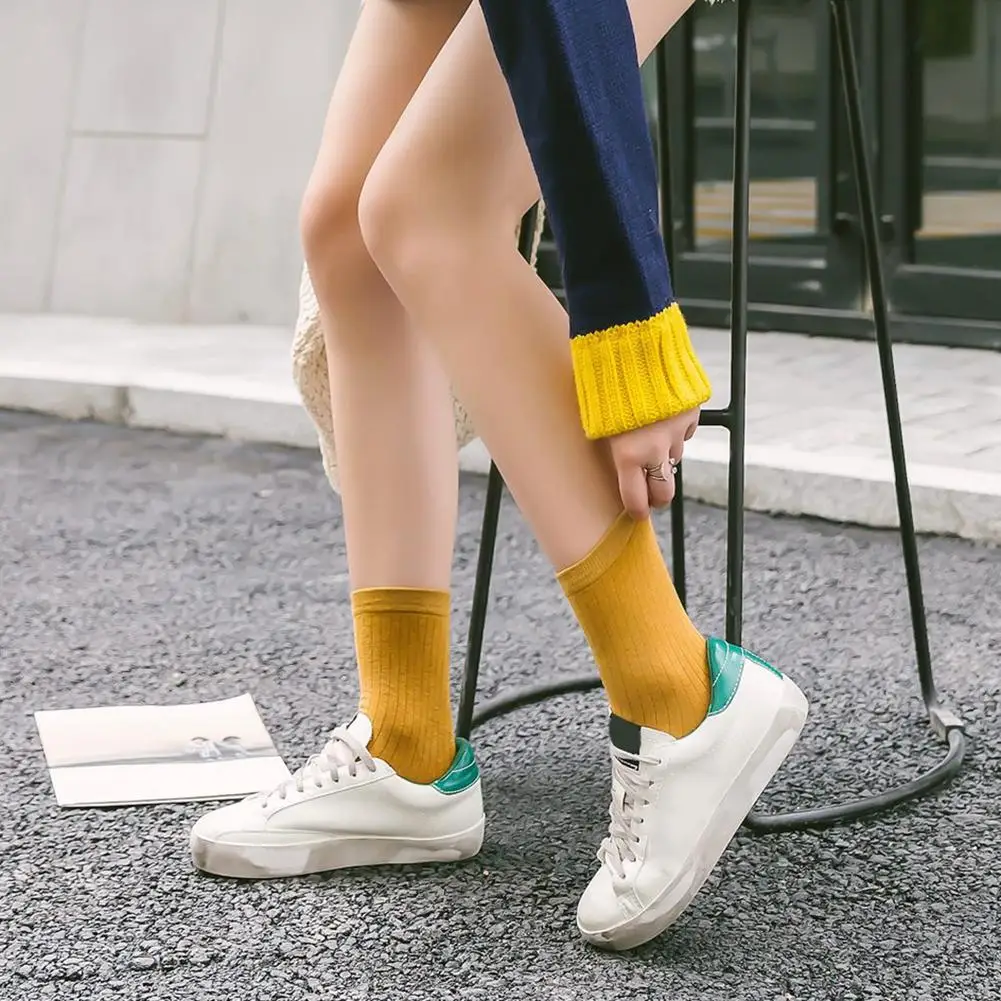 

Winter Spring Solid Color Cotton Breathable Women Soft Warm Middle Tube Socks