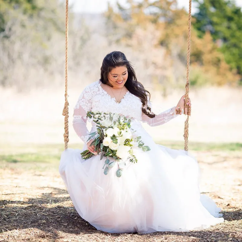 

Plus Size Wedding Dresses 2022 Long Sleeve Lace Applique V-neck Floor Length Tulle Bridal Wedding Gowns vestido de novia