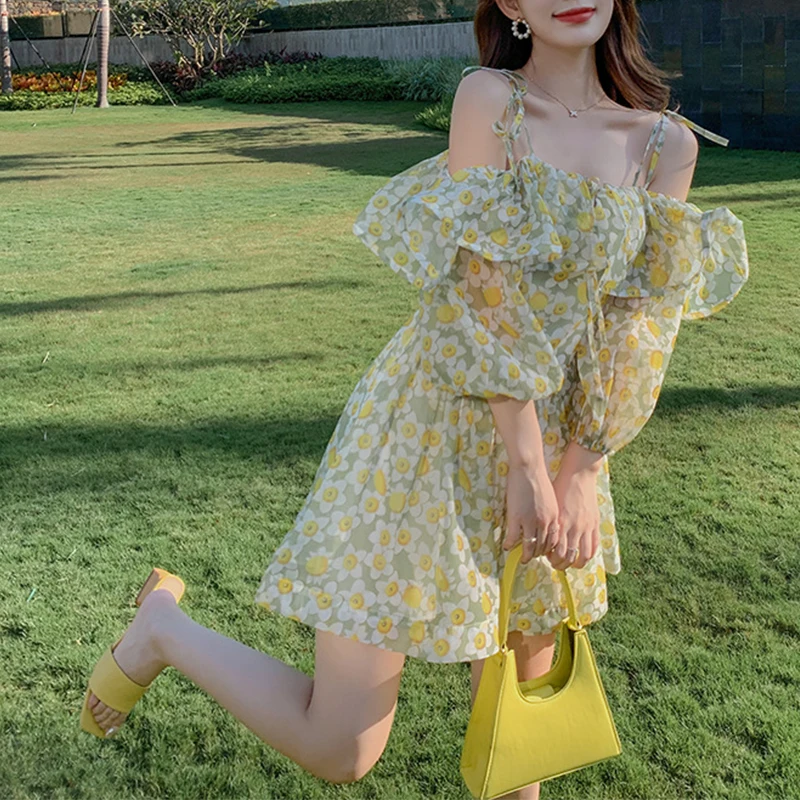 

Женское шифоновое платье с цветочным принтом, элегантное короткое платье с длинным рукавом, квадратным вырезом и оборками в стиле бохо, осе...