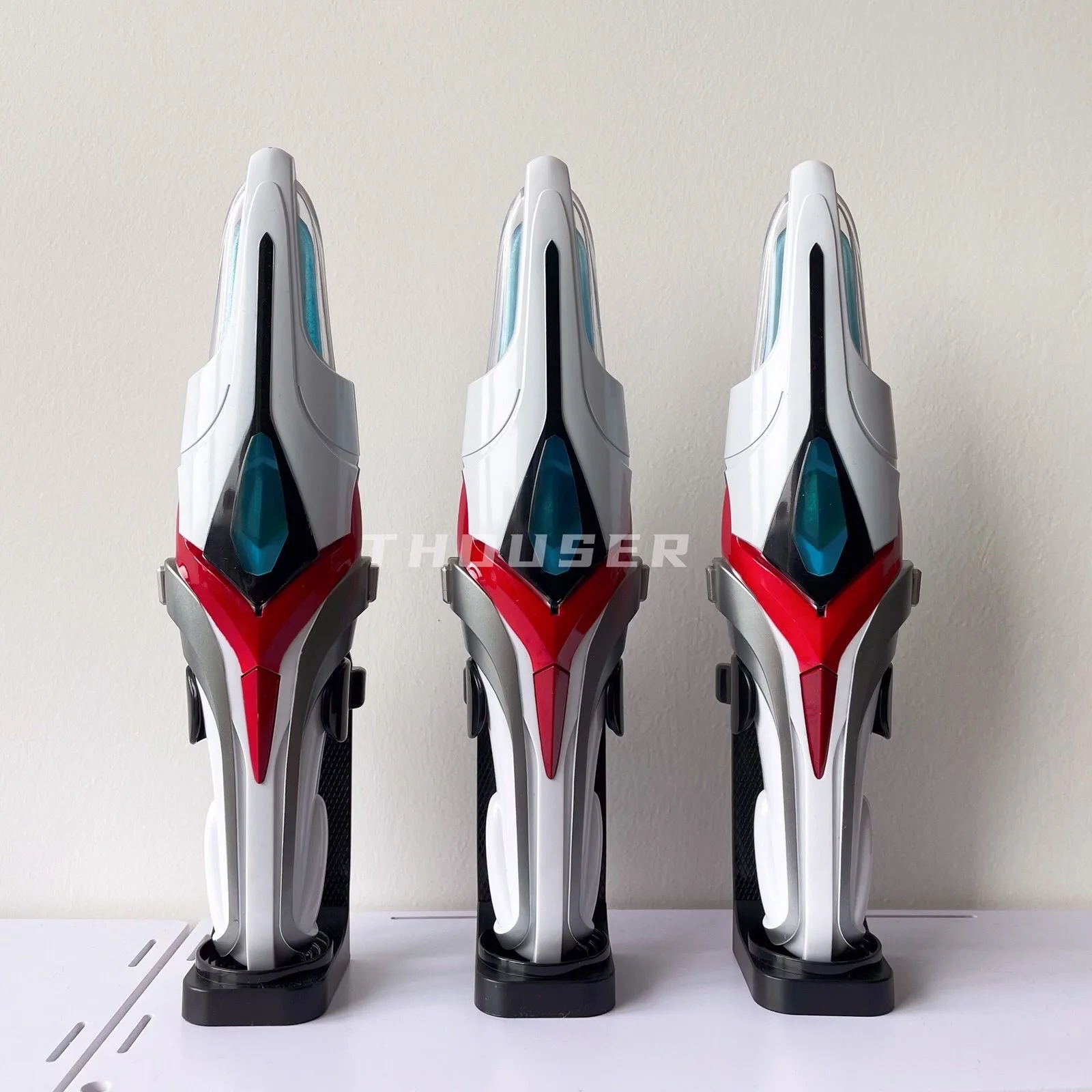 

Модель Ultraman Nexus Evoltruster, окружающая обстановка с оригинальным звуком, превращается в реквизит и игрушки