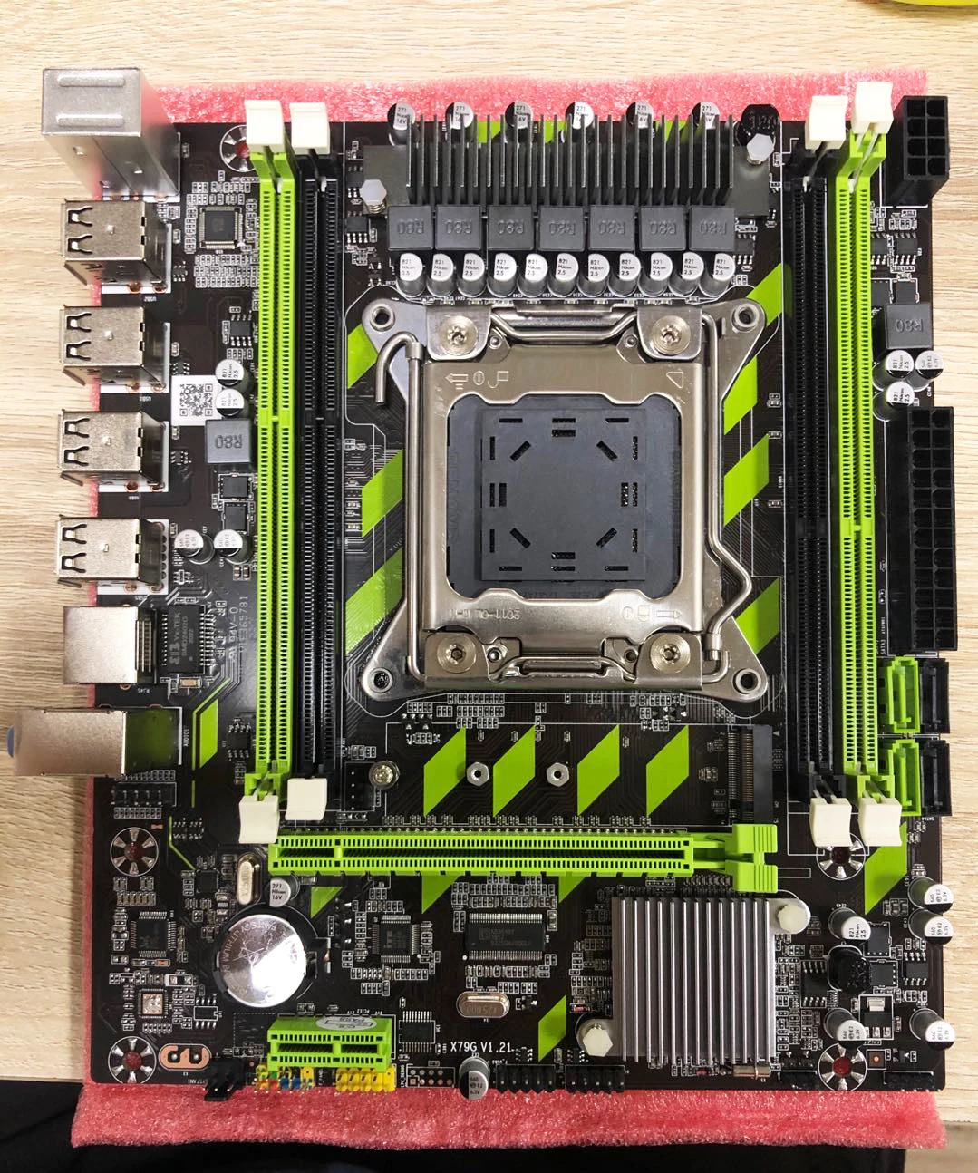 Комплект материнской платы X79G X79 с LGA2011 Combos Xeon E5 2650 V2 ЦПУ 4 шт. x ГБ = 16 Гб памяти DDR3