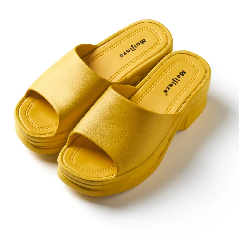 Summer 2022 New Thick-soled Slippers Women Fashion PVC Slides Women Indoor Outer Wear Wedge Sandals Slippers Beach Shoes Women