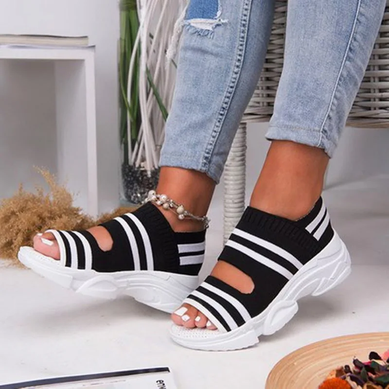 

New Summer Female Sandals Sports Wind Breathable Comfy Sandals Soft Bottom Open Toe Shoes New Arrivals Beach Sandals Female 2020