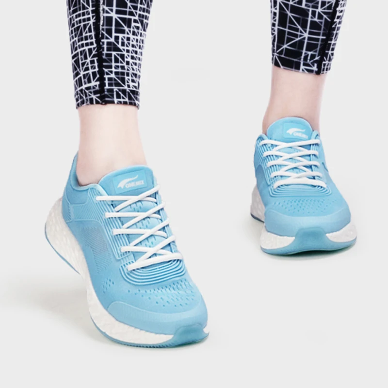 Женские кроссовки трикотажные дышащие сетчатые спортивные для бега тенниса