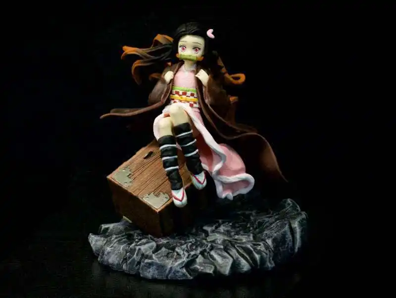 

Статуэтка камадо незуко из аниме «рассекающий демонов»