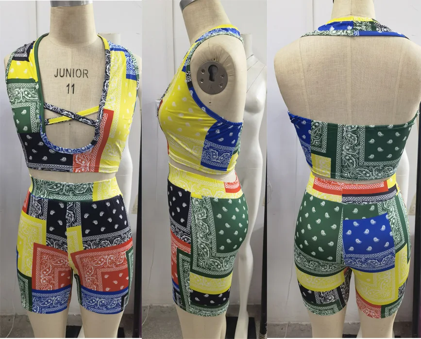 

Women Bandana Print Summer Two Piece Set Casual Paisley Halter Hollow Out Vest Crop Top Shorts Outfit Party Club Matching Set