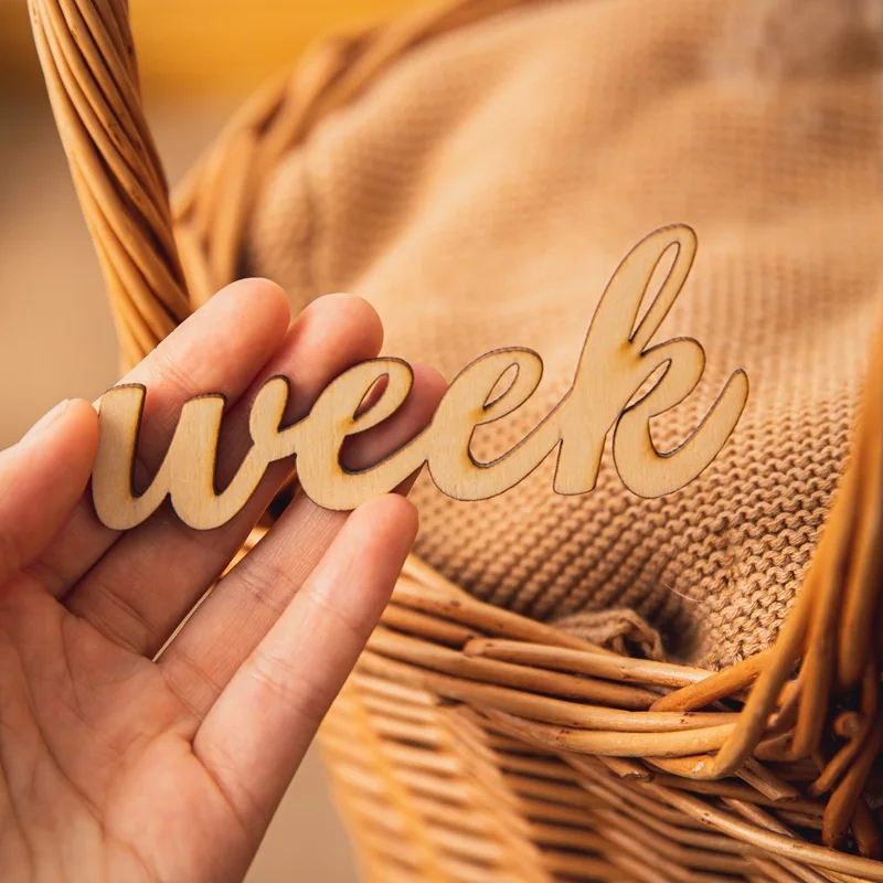 

19pcs/Lot Baby Milestone Cards Wooden Photography Milestones Memorial Monthly Newborn Commemorativenir Newborn Photo Accessories