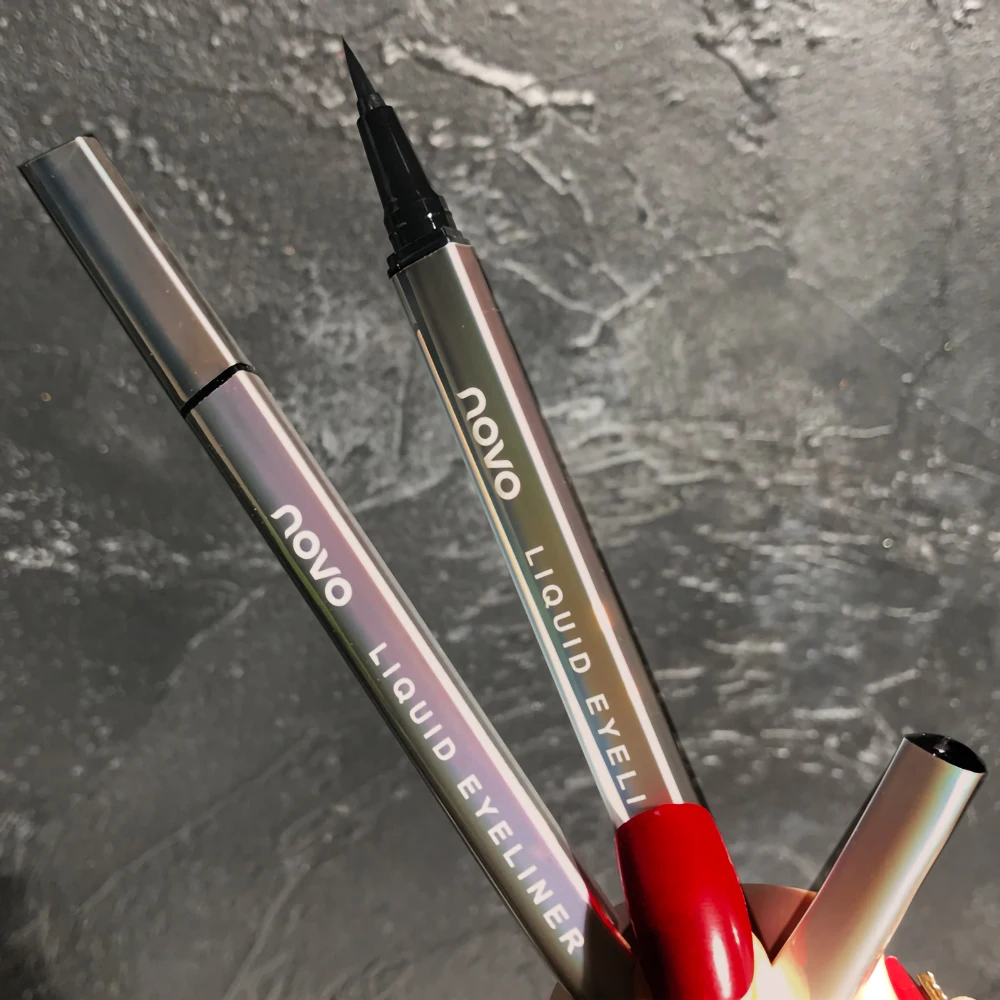 Novo New Mermaid Black Eyeliner Cosmetics Lasting Anti-sweat and Waterproof Beginner Special Eye Liner Makeup |
