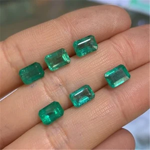 1.1 ct big size 5mm*7mm natural  emerald stone with good quality