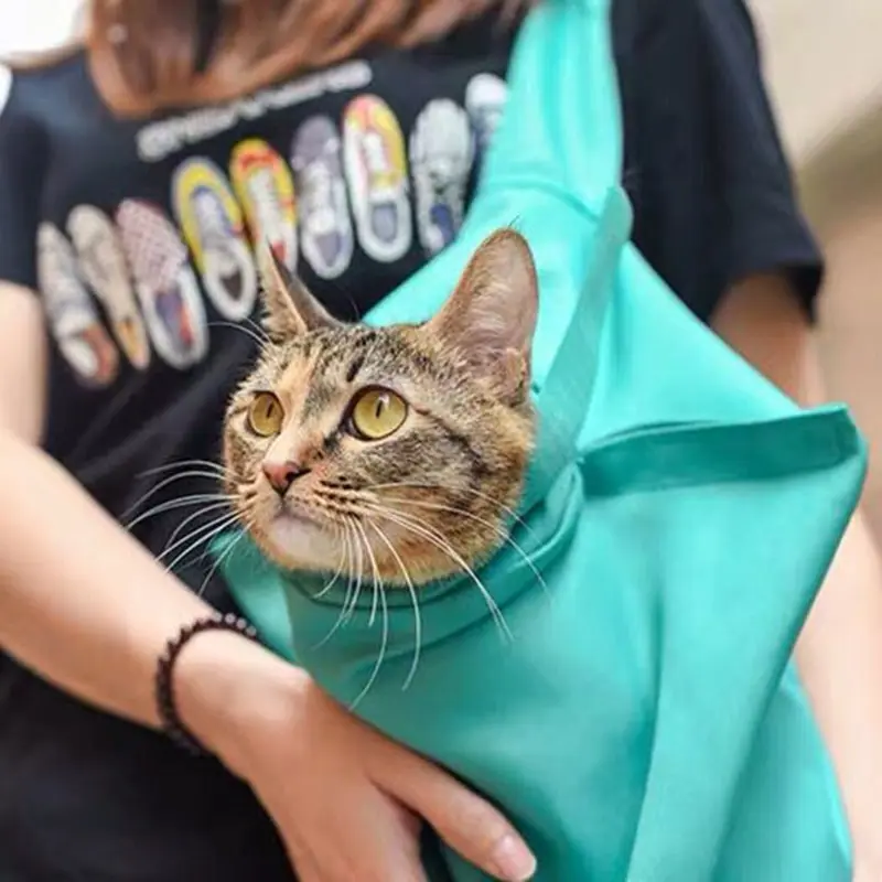 

Cat Outing Travel Backpack Portable Adjustable One-shoulder Pet Messenger Bags Fashion Oxford Fabric Comfort Breathable Pet Bag