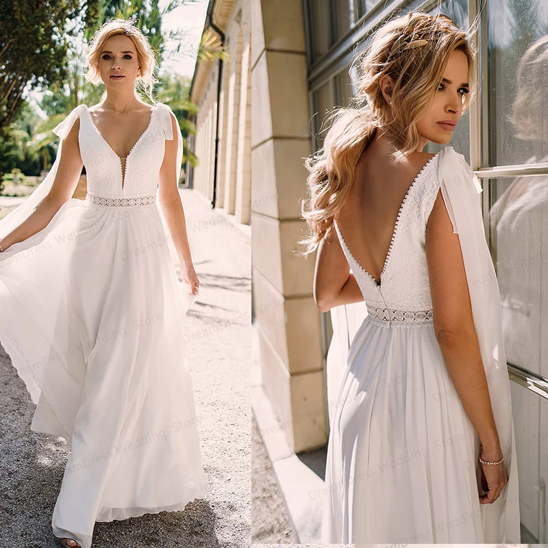 

Vintage Bohemian V Neck Wedding Dresses A Line Beach Wedding Gowns Boho Bridal White Lace dress 2021 Backless for women