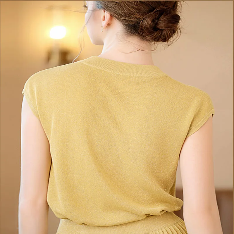 

HARLEYFASHION 5 Color Simple And Generous 2 Piece Set Women Slim Short Sleeve Knitted Top And Swing Mid-Calf Skirt