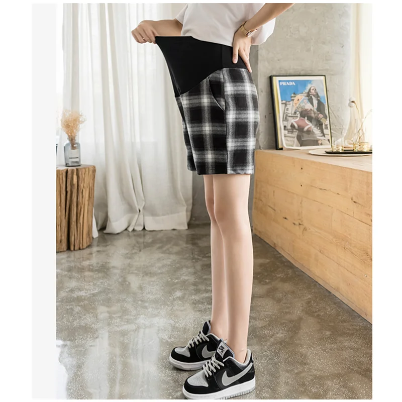 

Maternity Nursing Pants Plaid High Waist Short For Pregnancy Women Summer Cotton Belly Trousers Maternity Clothing Outfit T0040