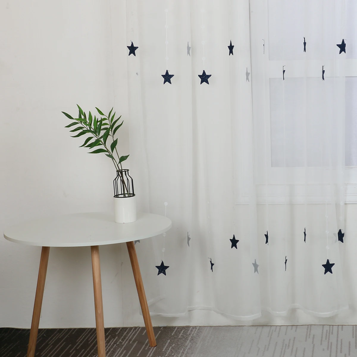 Белые вышитые оконные шторы НОВЫЕ геометрические белые с вышивкой тюль гостиная