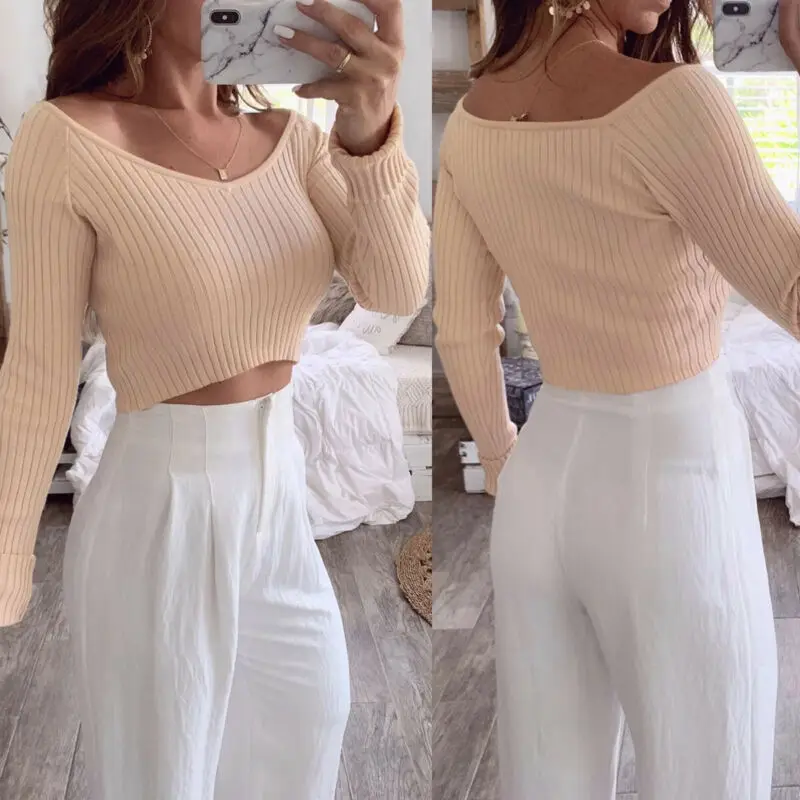 Женский вязаный свитер офисный винтажный пуловер бежевого цвета с v-образным