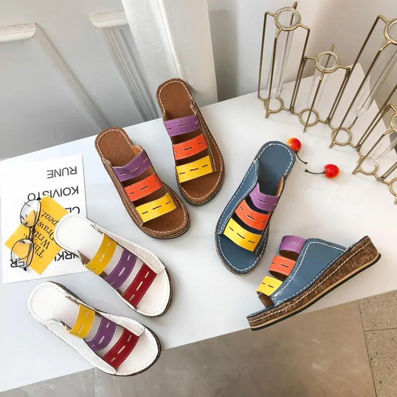 

Summer Women Sandals Three Color Slippers Beach Wedge Ladies Sandals Fashion Slip On Thick Bottom Retro Female Slippers