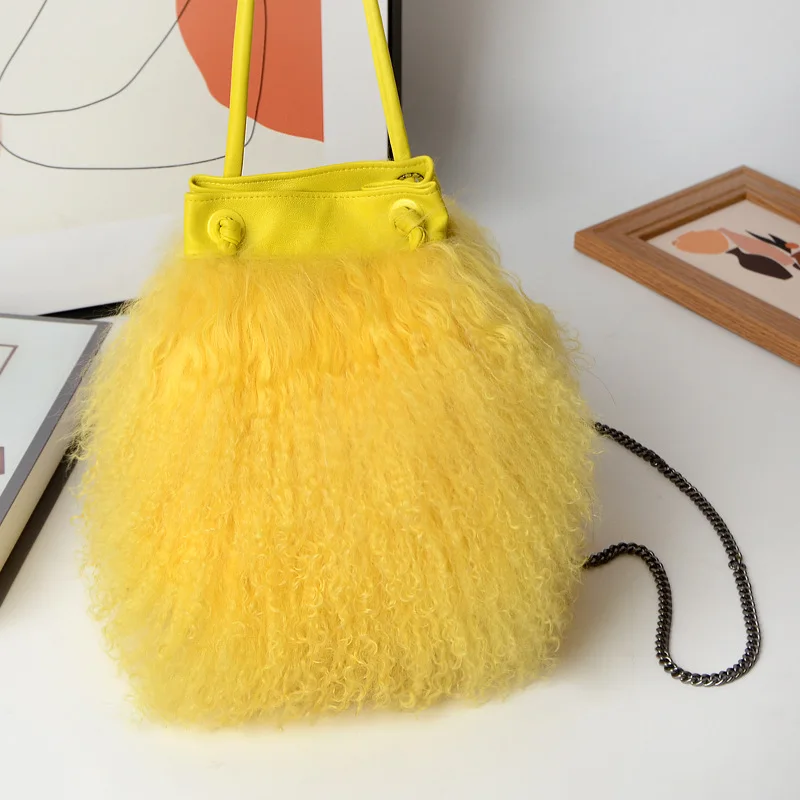 

Autumn And Winter 2021 New Women's Handbag With Single Shoulder Beach Wool Sheepskin Handbag