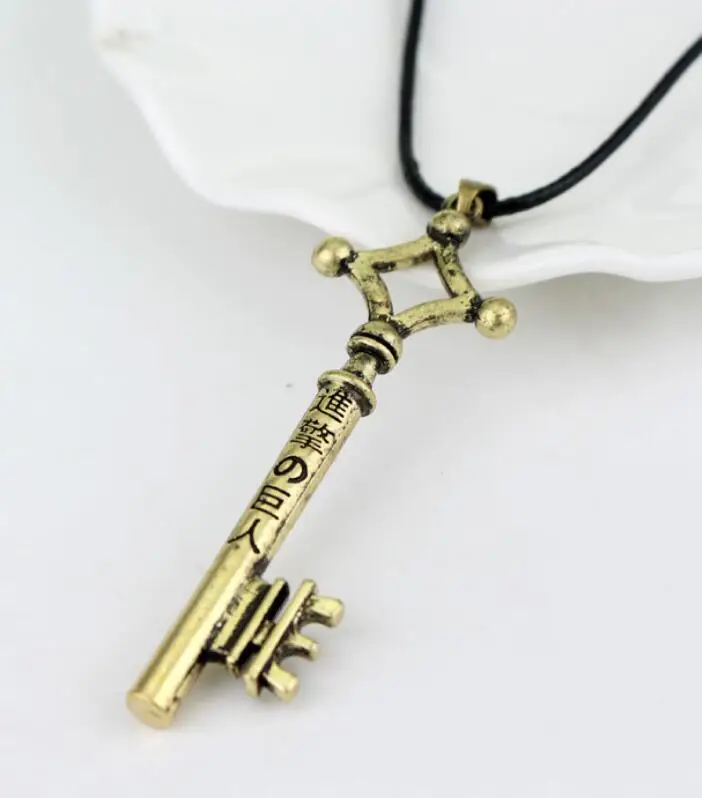 

1pc Anime Attack on Titan Figure Toys Necklace Wings of Liberty Shingeki No Kyojin Scout Regiment Leather Chain Pendant gift