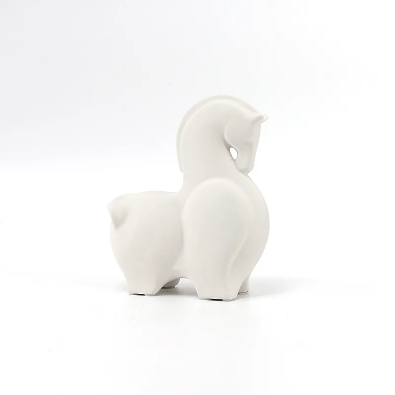 

Nordic ceramic horse modern simple creative animal ornaments Home decoration crafts