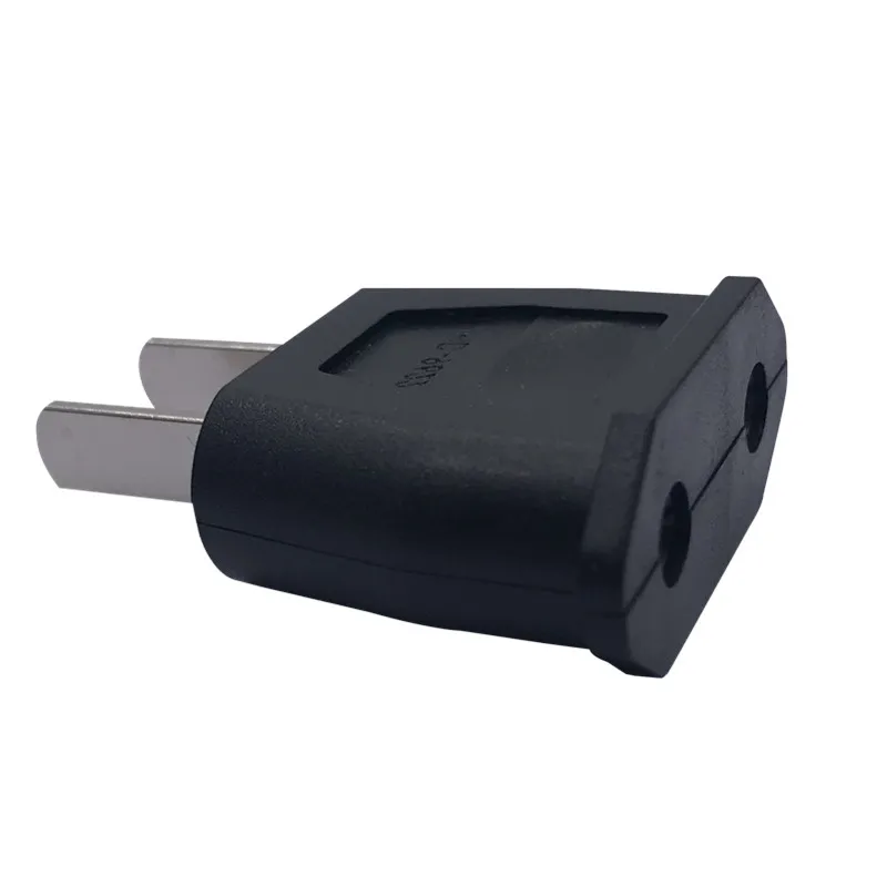 Универсальный дорожный адаптер питания черный переходник переменного тока с