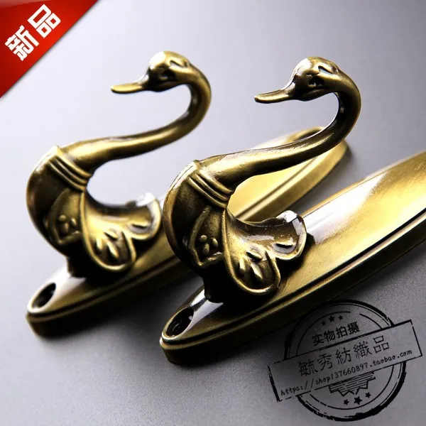 

European 1Pair Zinc Alloy swan Curtain Hooks Wall Tieback Tassel Towel Hanger Coat Hat Hook Curtain Accessories