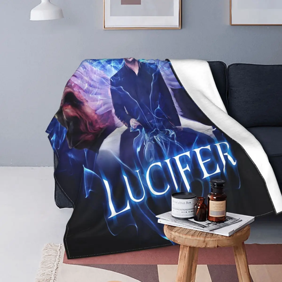 

Lucifer Blankets Flannel Decoration Black Humor Breathable Lightweight Throw Blankets for Sofa Outdoor Bedding Throws