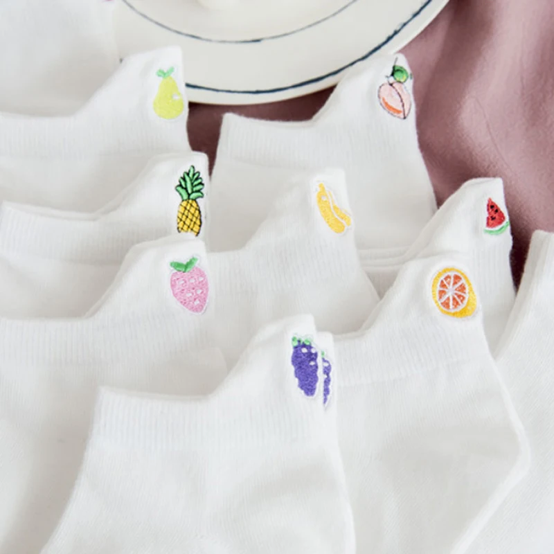 

Cute Short Socks Cartoon Fruit Woman Ankle Socks Funny Female Cotton Avocado Banana Strawberry Korean Kawaii Embroidery Socks