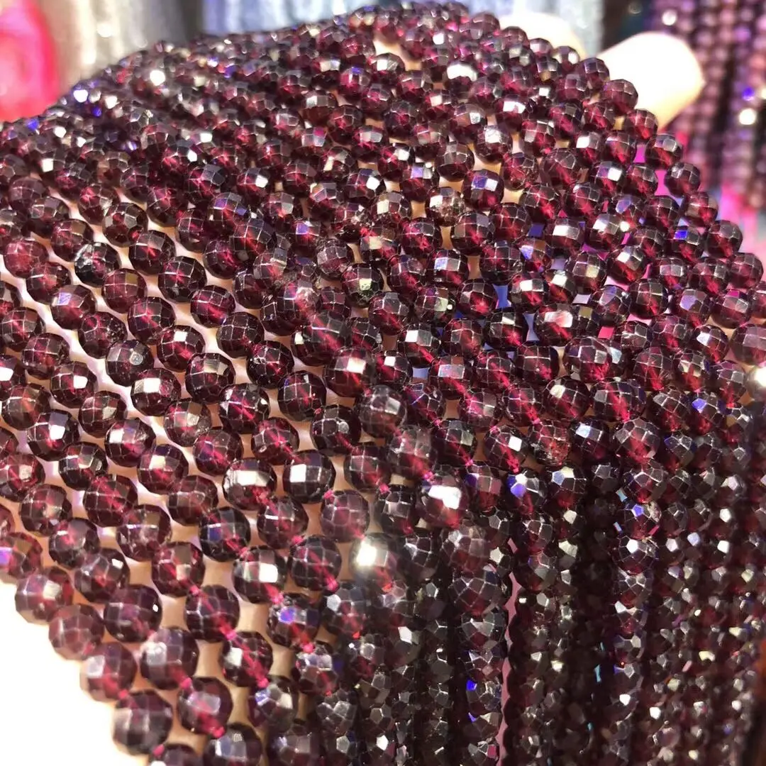 

Natural Garnet Stone Beads 4.5mm Round Faceted Loose Beads for Necklace DIY Bracelet Jewelry Making Accessories Wholesale