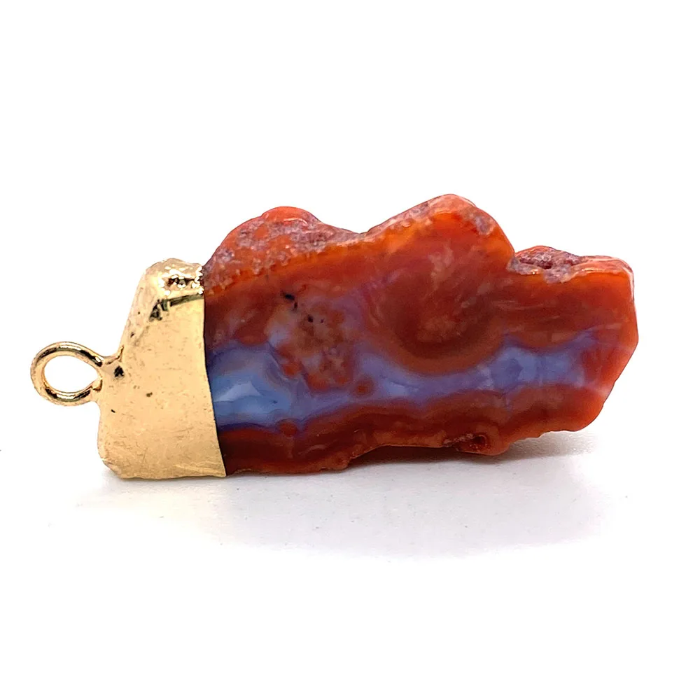 

Natural Stone Pendant Irregular Southern Red Agate Pendant for DIY Fashion Jewelry Making Necklace Bracelet Size 20x40-30x50mm
