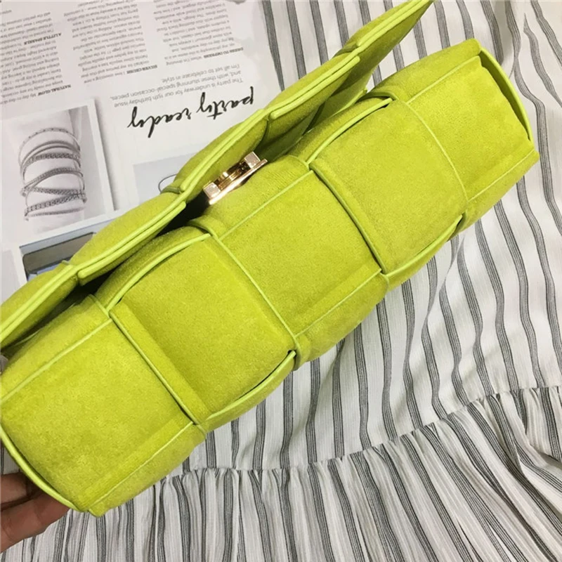 

Frosted Suede Shoulder Bag for Women Thick Metal Chain Luxury Handbags Designer Cluth Purse Woven Square Messenger Crossbody Bag