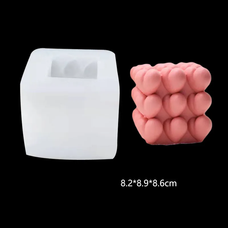 Силиконовая форма в виде свечи для самостоятельного изготовления свечей