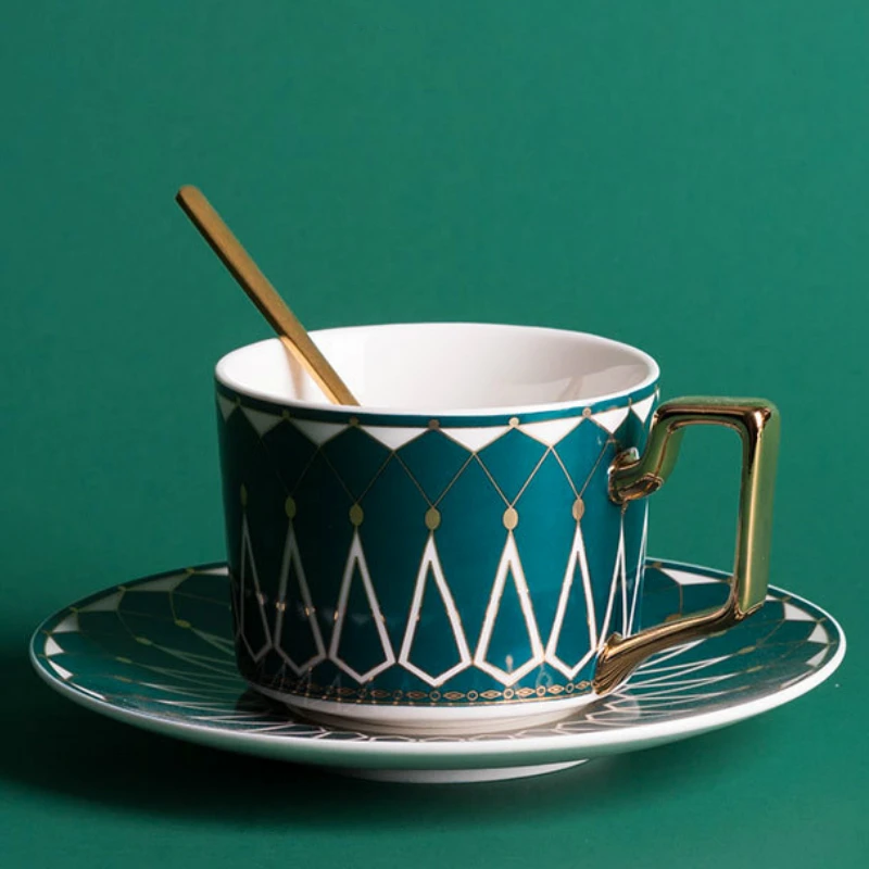 Кофейные чашки фарфоровые чайные керамические костяные наборы роскошная