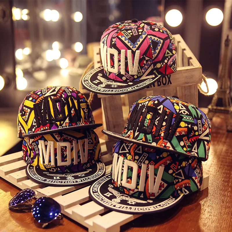 

Fashionable Parent-child Children's Hip Hop Baseball Cap Summer MDIV Letter Hit Color Totem Flat Brim Hip Hop Sun Hat Tide