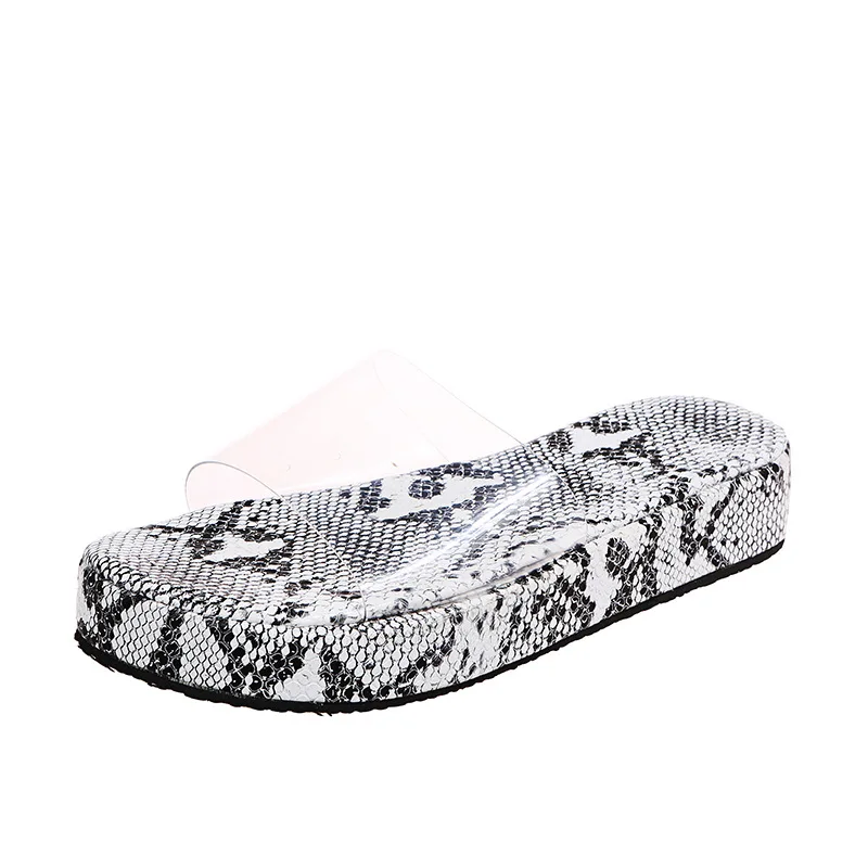 

Shoes Woman 2021 Big Size Slippers Summer Pantofle Lady Med Platform Snakeskin Flat New Girl Basic Appliques Slides Fabric Flora