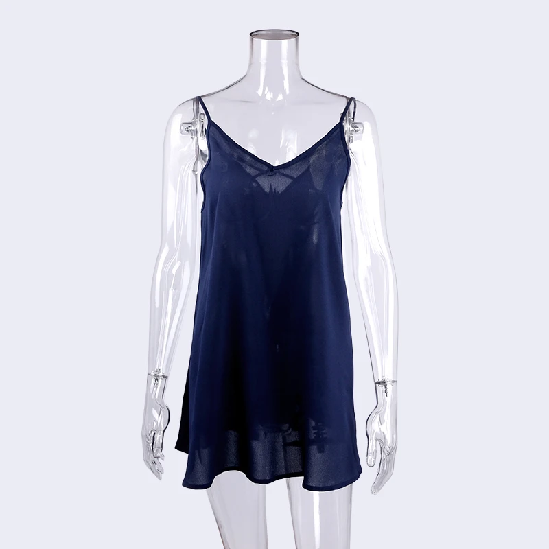 Шифоновое пикантное свободное мини платье без рукавов на бретельках с V образным