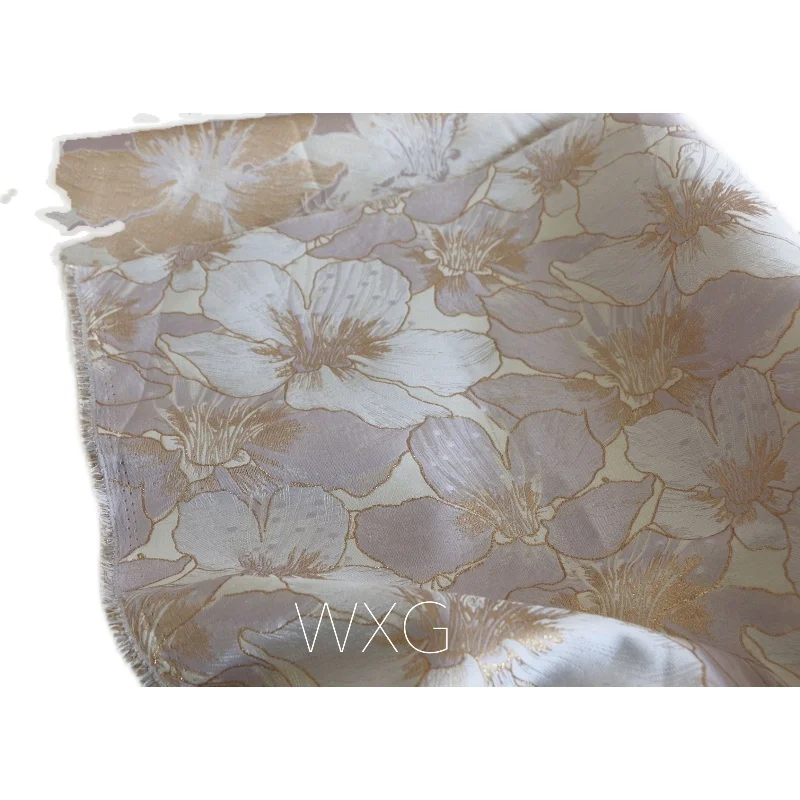 

Light Pink Woven Gold Big Flower Morandi Milk Series Brocade Jacquard Fashion Fabric Fabric DIY
