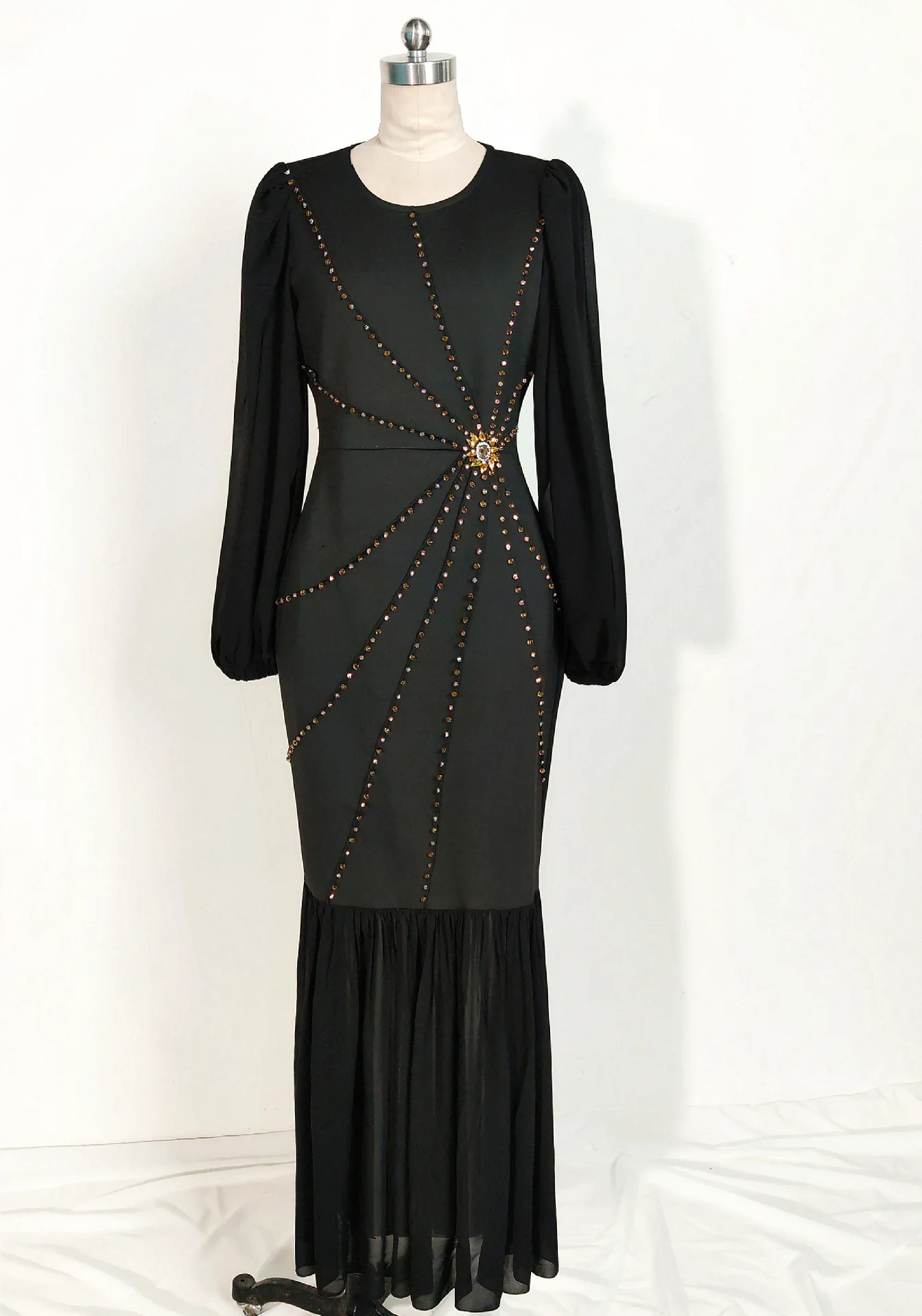 

WEPBEL Women's Fashion Lantern Sleeve O-Neck Pleated Mesh Robe Muslim Casual Solid Color Diamond Stitching Dress