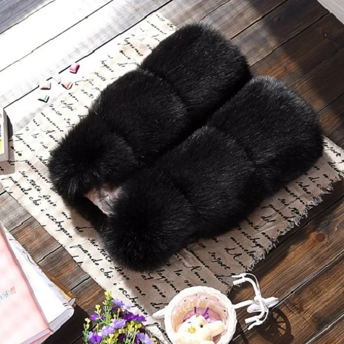 Меховой жилет для маленьких девочек зимняя одежда для маленьких девочек, жилет для малышей однотонная верхняя одежда для новорожденных, теплая куртка для малышей - Цвет: Черный